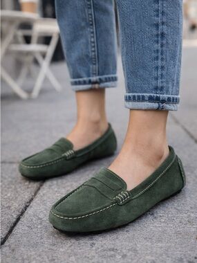 Osslue Green Suede Loafers Women’s 10.5 Driving Shoes Casual Comfort